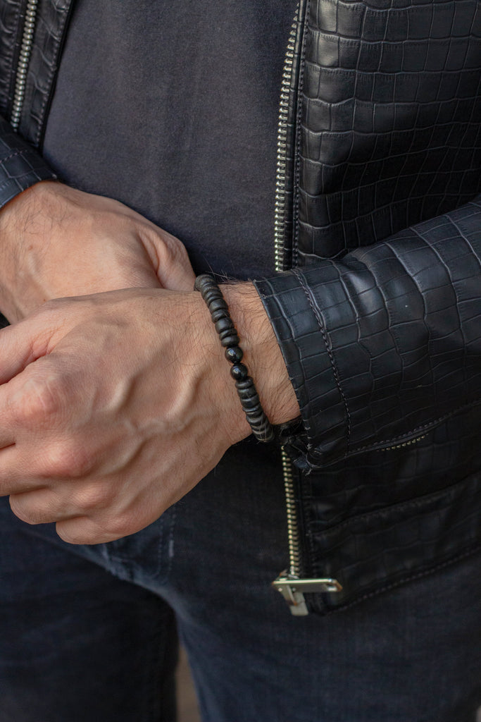 Onyx Bracelet of the Titan (+2 Strength)