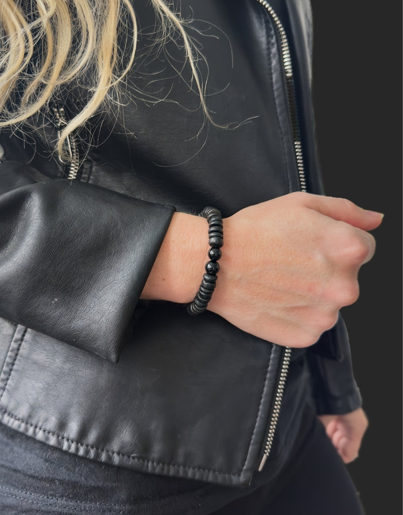 Onyx Bracelet of the Titan