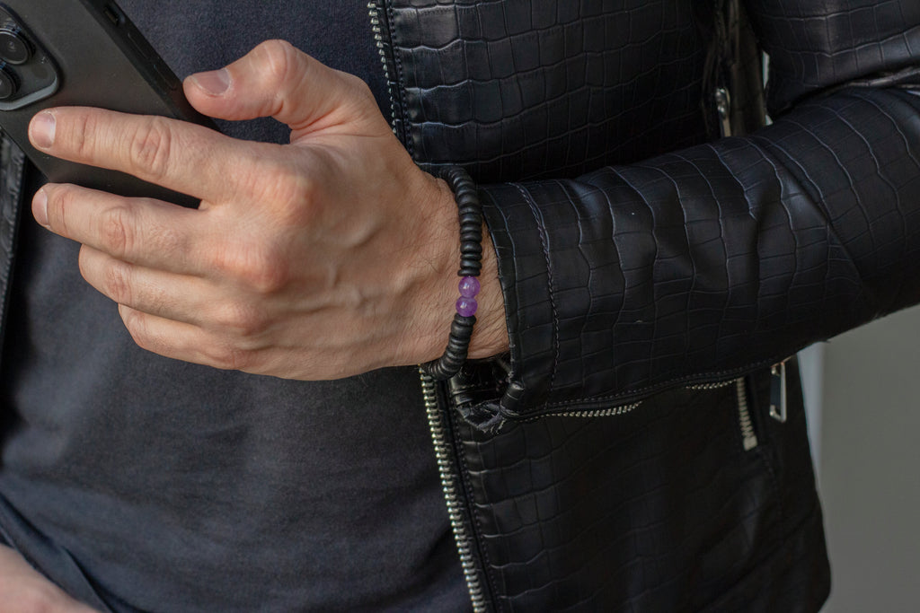Amethyst Bracelet of The Sage (+2 Intellect)