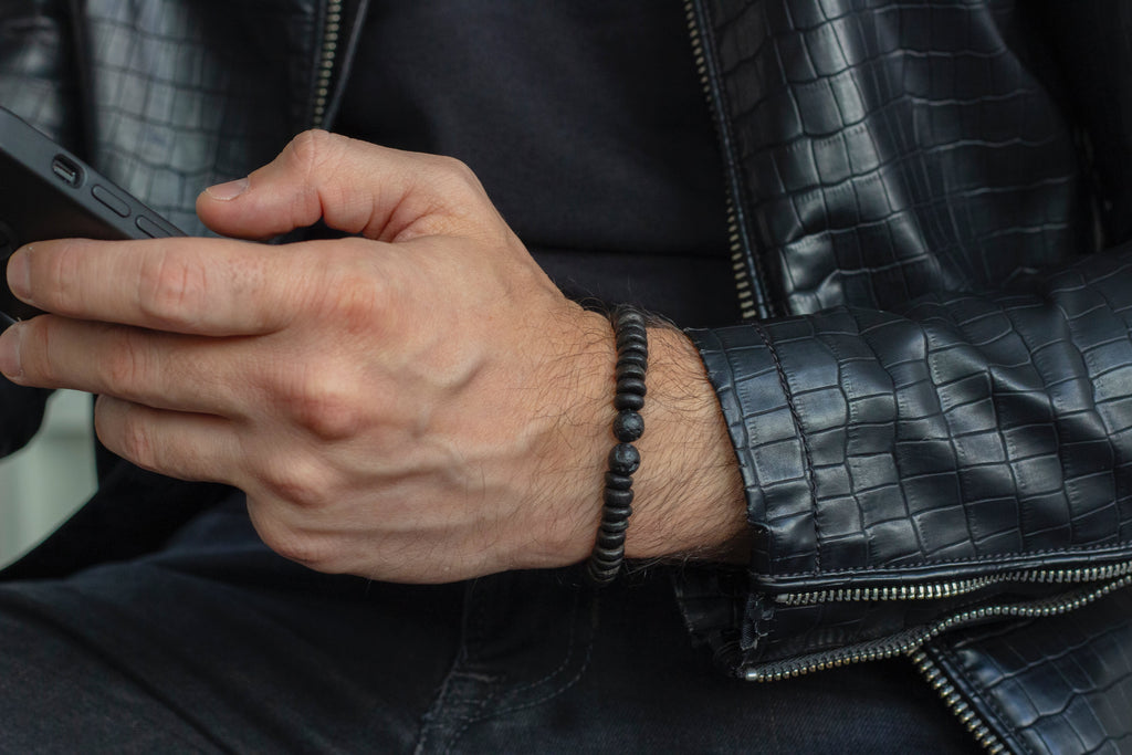 Lava Stone Bracelet of the Titan (+2 Strength)